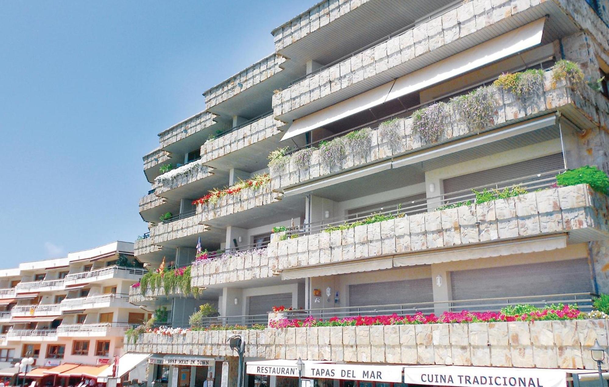 3 Bedroom Gorgeous Apartment In Tossa De Mar Tossa de Mar Exterior foto